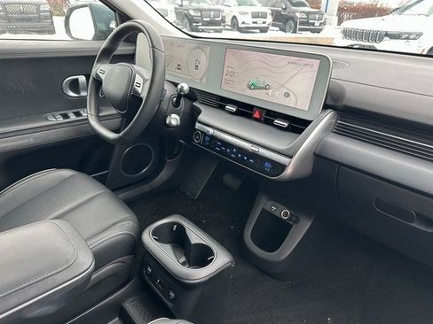 Used 2023 Hyundai Ioniq 5 SEL image 9