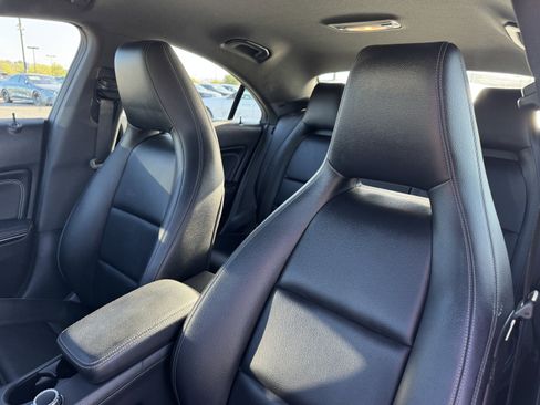 Used 2019 Mercedes-Benz CLA 250 image 19