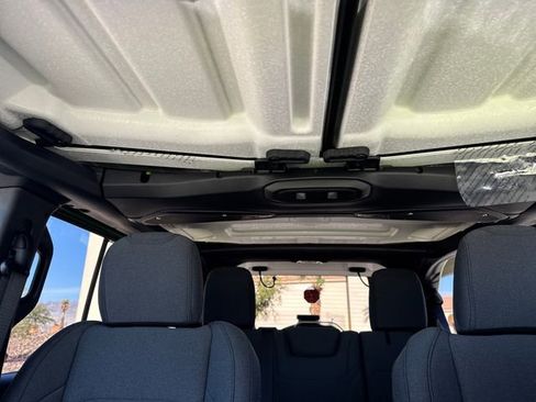 New 2026 Jeep Wrangler Unlimited Sport image 21