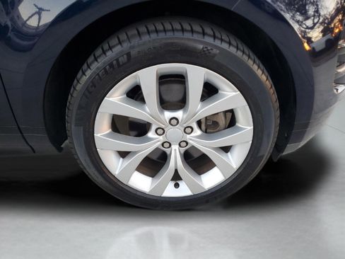 Used 2022 Land Rover Range Rover Evoque R-Dynamic S image 32