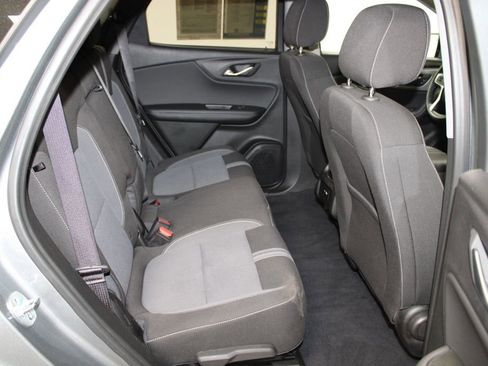 Used 2025 Chevrolet Blazer LT image 29