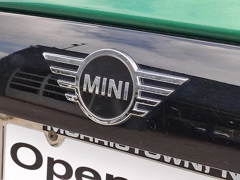 Certified 2024 MINI Cooper S FWD image 29