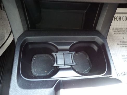 Used 2016 Toyota Tacoma SR w/ Towing Package AWD/4WD image 27