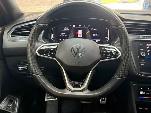 Used 2022 Volkswagen Tiguan SEL R-Line AWD/4WD image 14