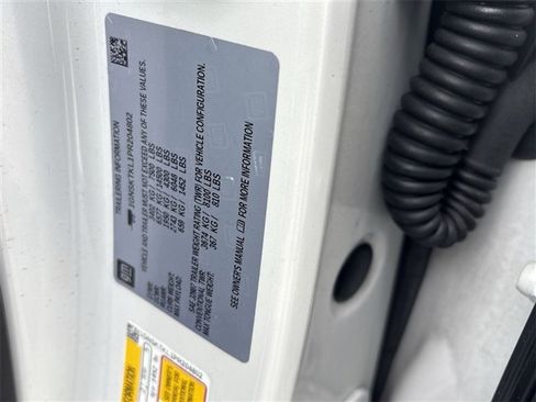 Used 2023 Chevrolet Tahoe High Country image 34