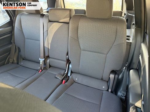 Used 2025 Toyota 4Runner SR5 image 32