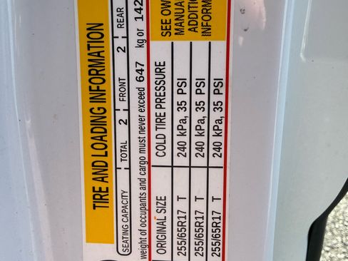 Used 2022 Chevrolet Colorado LT w/ Fleet Safety Package image 41