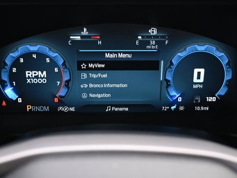 New 2025 Ford Bronco Badlands image 18