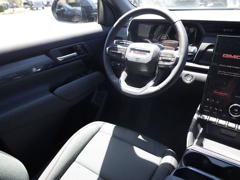 New 2027 GMC Terrain AT4 w/ Convenience Package III AWD/4WD image 20
