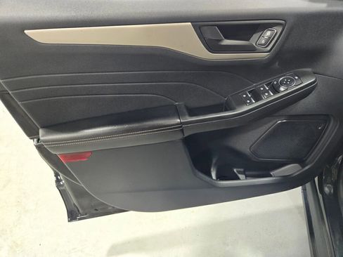 Certified 2022 Ford Escape SE w/ Convenience Package image 23