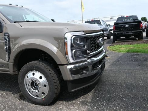 New 2026 Ford F450 Lariat w/ Lariat Ultimate Package AWD/4WD image 42