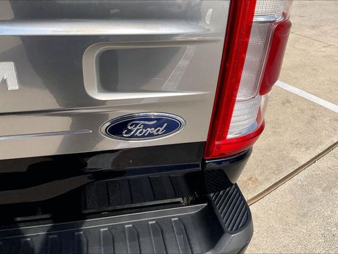 Used 2021 Ford F150 Platinum w/ Equipment Group 701A High AWD/4WD image 10