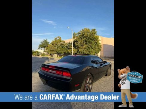 Used 2014 Dodge Challenger SXT RWD image 5