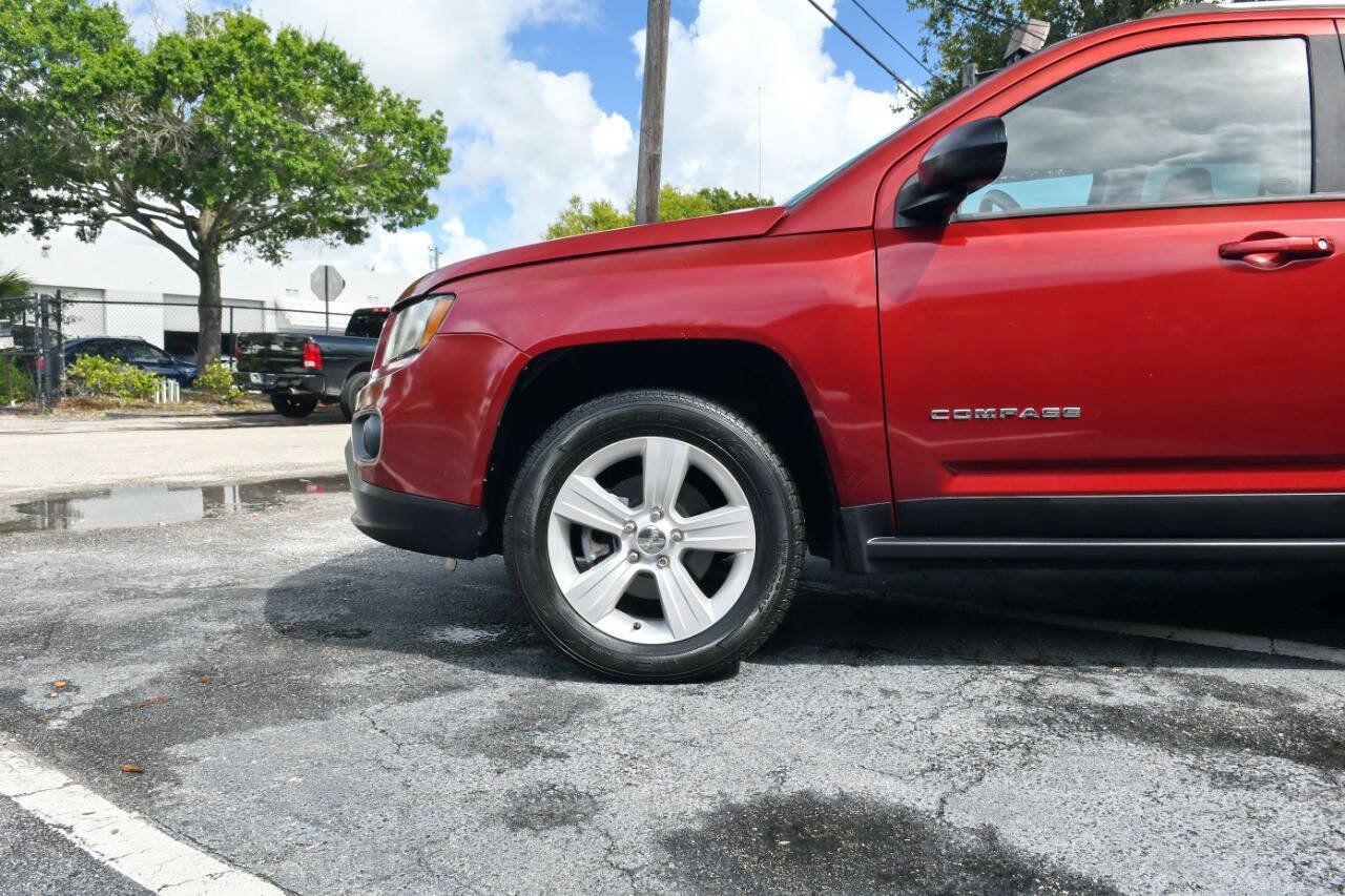 Used 2014 Jeep Compass Sport w/ Power Value Group AWD/4WD image 6