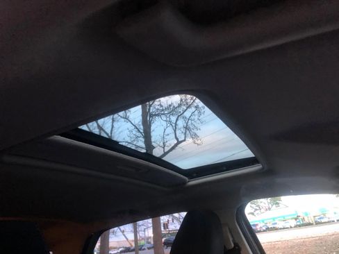 Used 2019 Ford EcoSport SE image 16