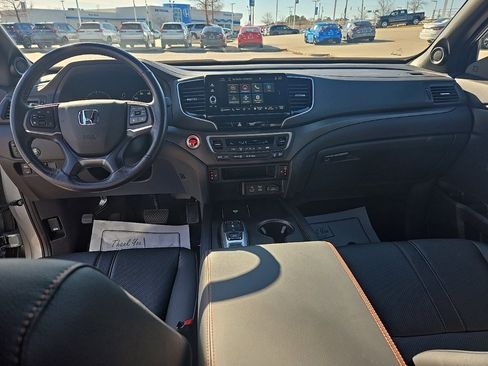 Used 2025 Honda Ridgeline TrailSport image 28
