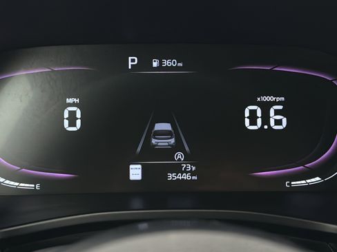 Used 2024 Kia Soul LX w/ Option Group 015 FWD image 14