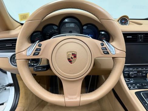 Certified 2016 Porsche 911 Targa 4S AWD/4WD image 17