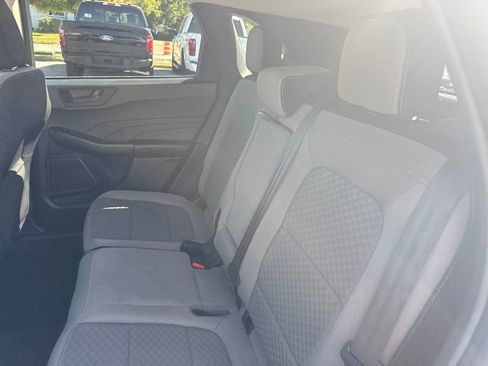 Used 2022 Ford Escape SE w/ Convenience Package image 14