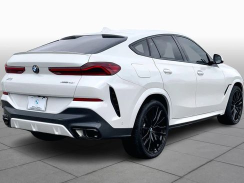 Used 2023 BMW X6 xDrive40i w/ M Sport Package image 12