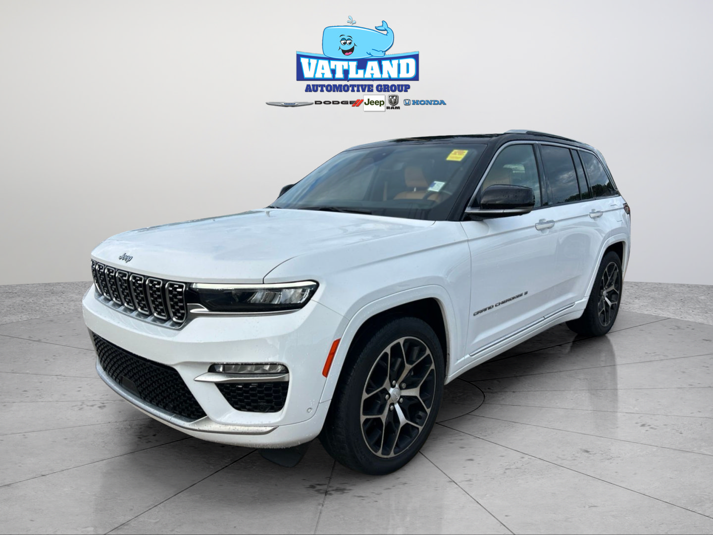 Certified 2022 Jeep Grand Cherokee Summit AWD/4WD image 20