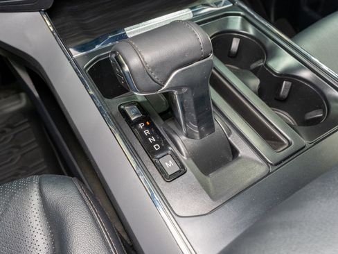 Used 2024 Ford F150 Lariat w/ Bed Utility Package image 30