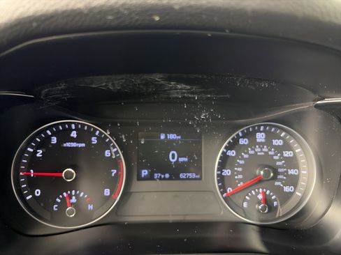 Certified 2019 Kia Forte S image 26