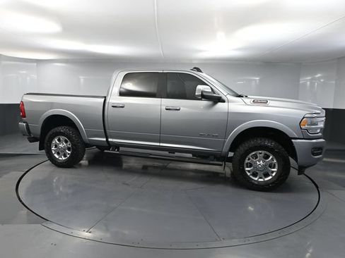 Used 2022 RAM 2500 Laramie AWD/4WD image 4