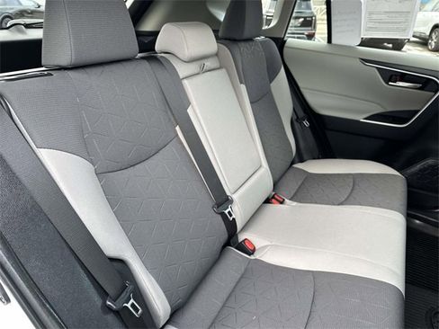 Used 2024 Toyota RAV4 XLE image 22