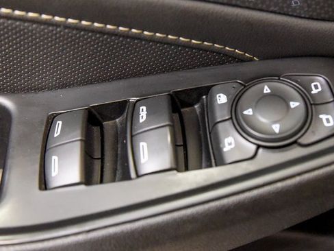 Used 2023 Chevrolet Traverse Premier w/ Redline Edition image 17