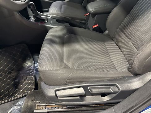 Used 2017 Volkswagen Passat 1.8T S FWD image 24