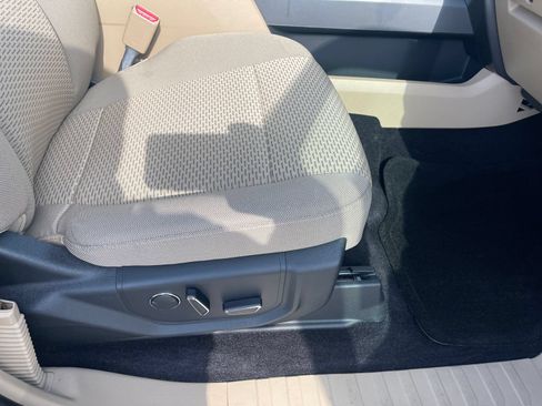 Used 2015 Ford F150 XLT w/ Equipment Group 302A Luxury RWD image 19