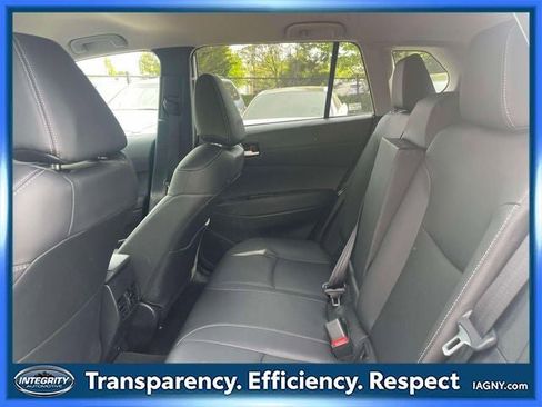 Certified 2025 Toyota Corolla Cross XLE AWD/4WD image 12
