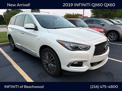 Used 2019 INFINITI QX60 Luxe w/ Essential Package AWD/4WD image 1