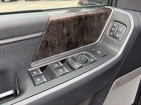Used 2024 Ford F250 Lariat w/ Lariat Ultimate Package image 21
