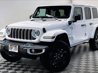 Used 2024 Jeep Wrangler Unlimited Sahara AWD/4WD video 1