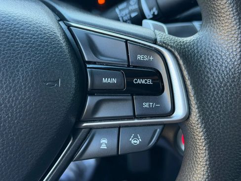 Used 2020 Honda Accord Hybrid image 11