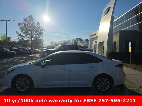 Used 2023 Toyota Corolla LE image 7