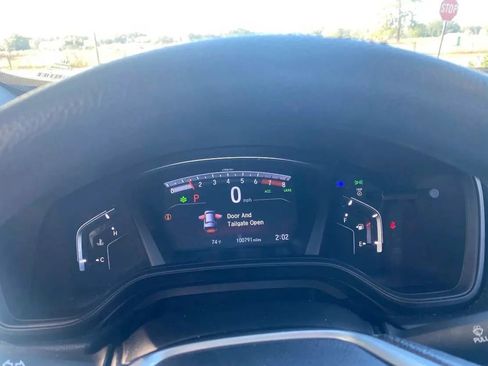 Used 2020 Honda CR-V LX image 9