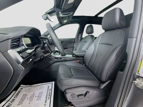 Certified 2025 Audi Q7 2.0T Premium w/ Convenience Plus Package image 23