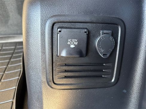 Used 2022 Toyota 4Runner Limited image 35