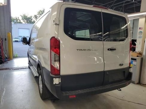 Used 2025 Ford Transit 250 Low Roof w/ Exterior Upgrade Package RWD image 3