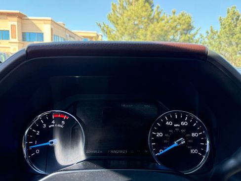 Used 2017 Ford F250 Platinum w/ Platinum Ultimate Package image 32