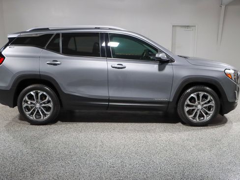 Used 2020 GMC Terrain SLT w/ Preferred Package image 6