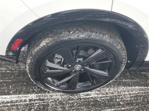 Used 2023 Buick Envision Preferred w/ Sport Touring Package image 5