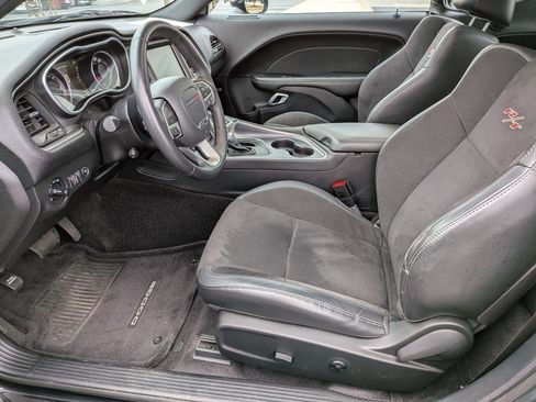 Used 2016 Dodge Challenger R/T Scat Pack w/ Leather Interior Group image 14