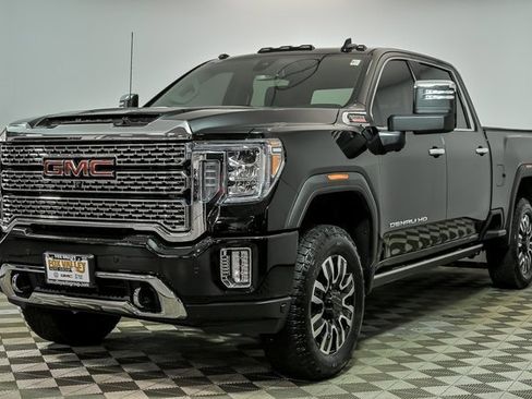 Used 2022 GMC Sierra 3500 Denali image 4