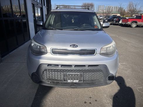 Used 2015 Kia Soul image 2