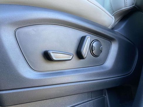 New 2026 Ford Explorer Active image 13