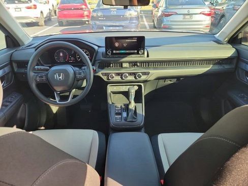 Certified 2024 Honda CR-V EX image 2